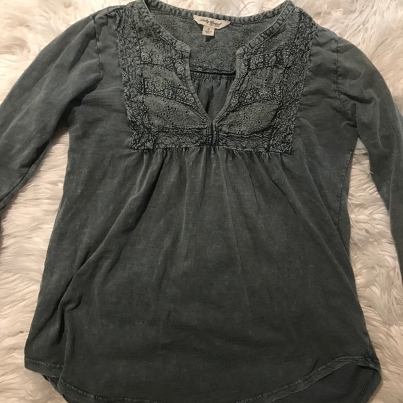 Lucky Brand size small... Beautiful 3/4 shirt! - Picture 6 of 7